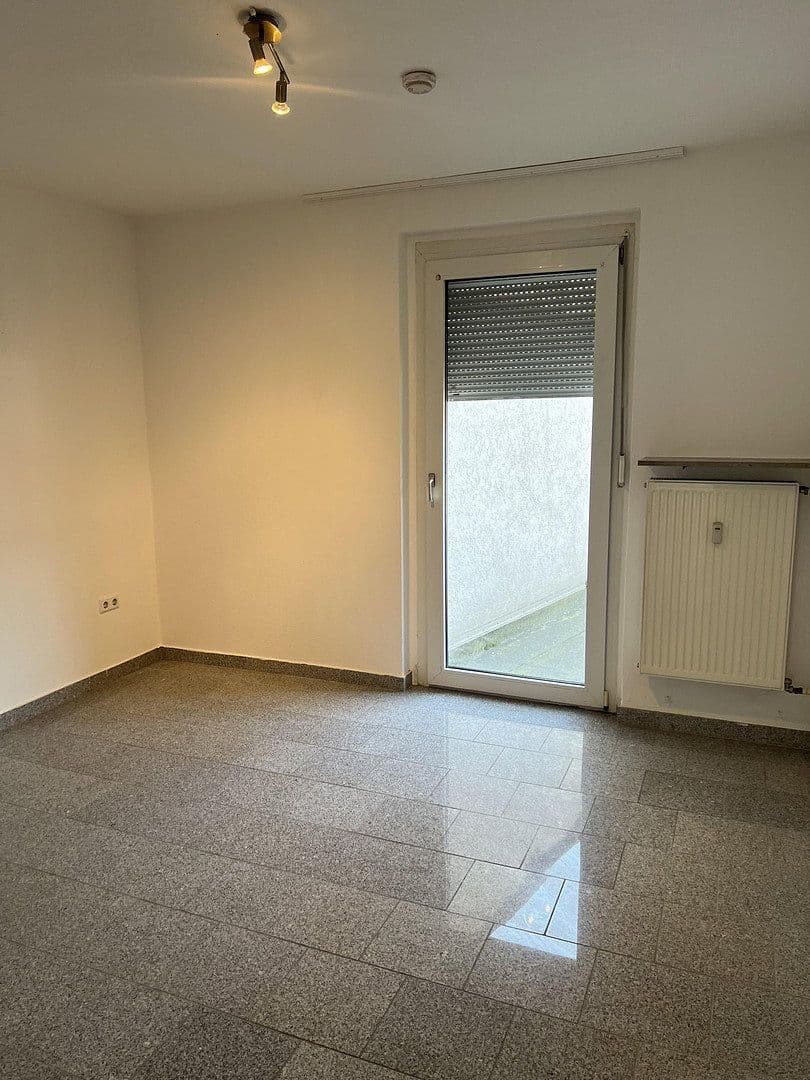 Pronájem bytu 4+1 80 m², Hagen, Severní Porýní-Vestfálsko Pronájem bytu 4+1 80 m², Hagen, Severní Porýní-Vestfálsko