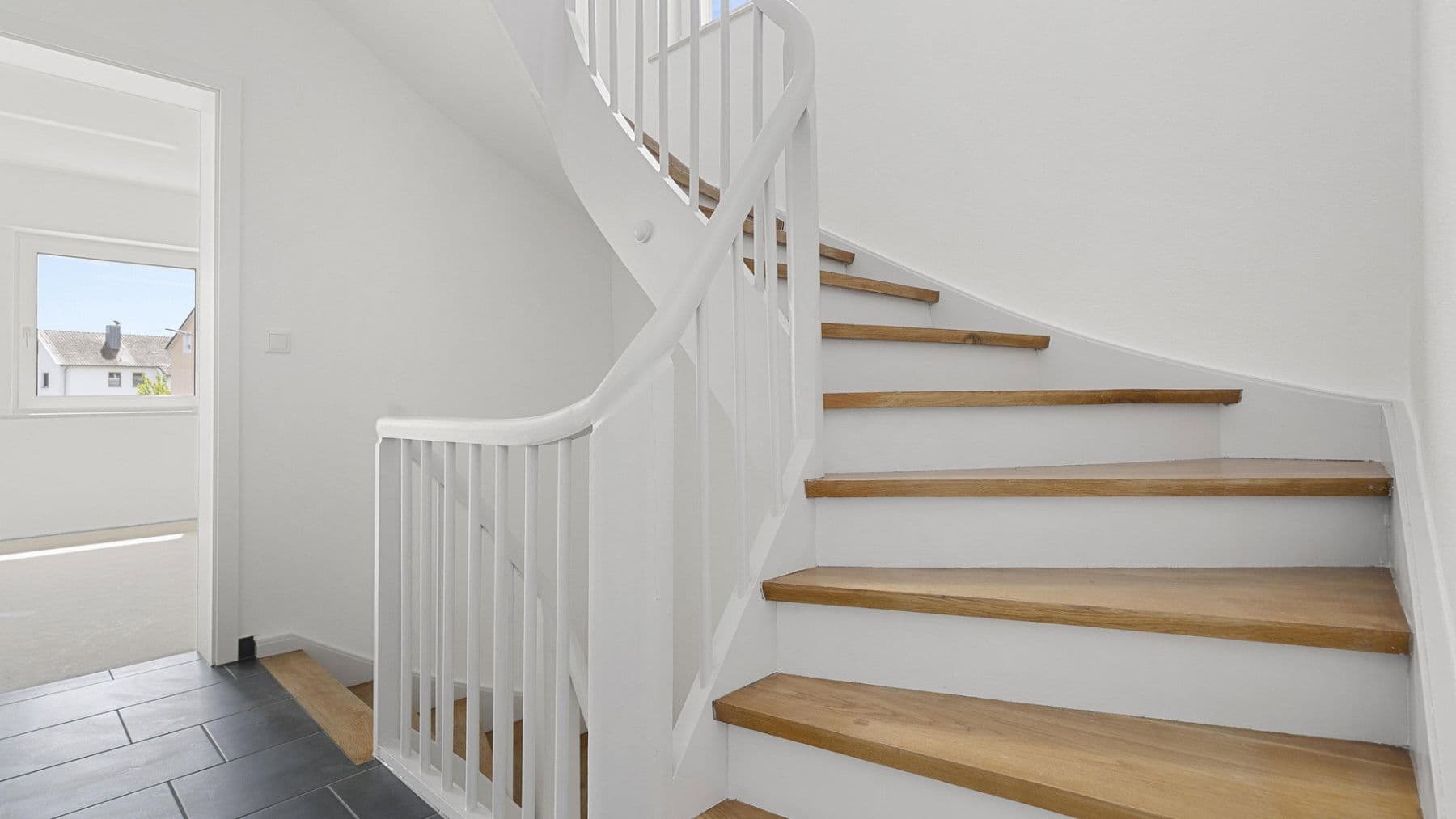 Prodej domu 105 m², pozemek 265 m², Ingolstadt, Bavorsko Prodej domu 105 m², pozemek 265 m², Ingolstadt, Bavorsko