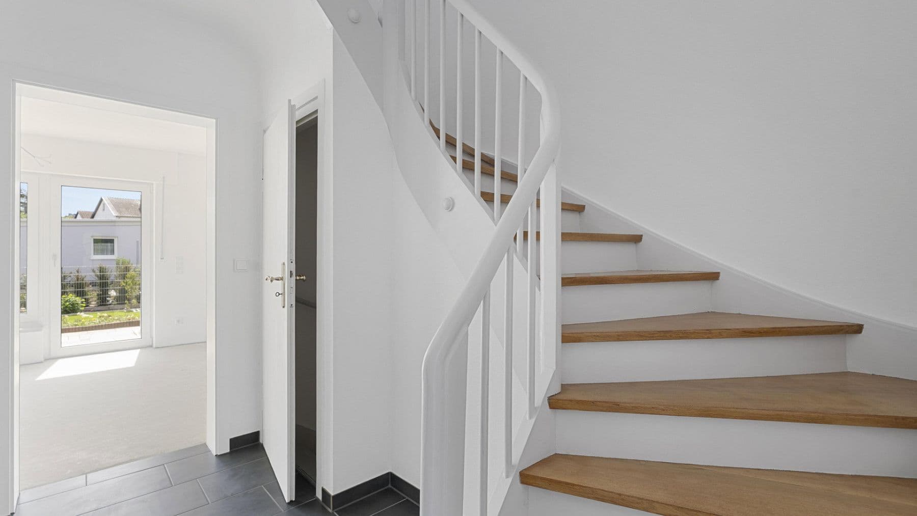 Prodej domu 105 m², pozemek 265 m², Ingolstadt, Bavorsko Prodej domu 105 m², pozemek 265 m², Ingolstadt, Bavorsko