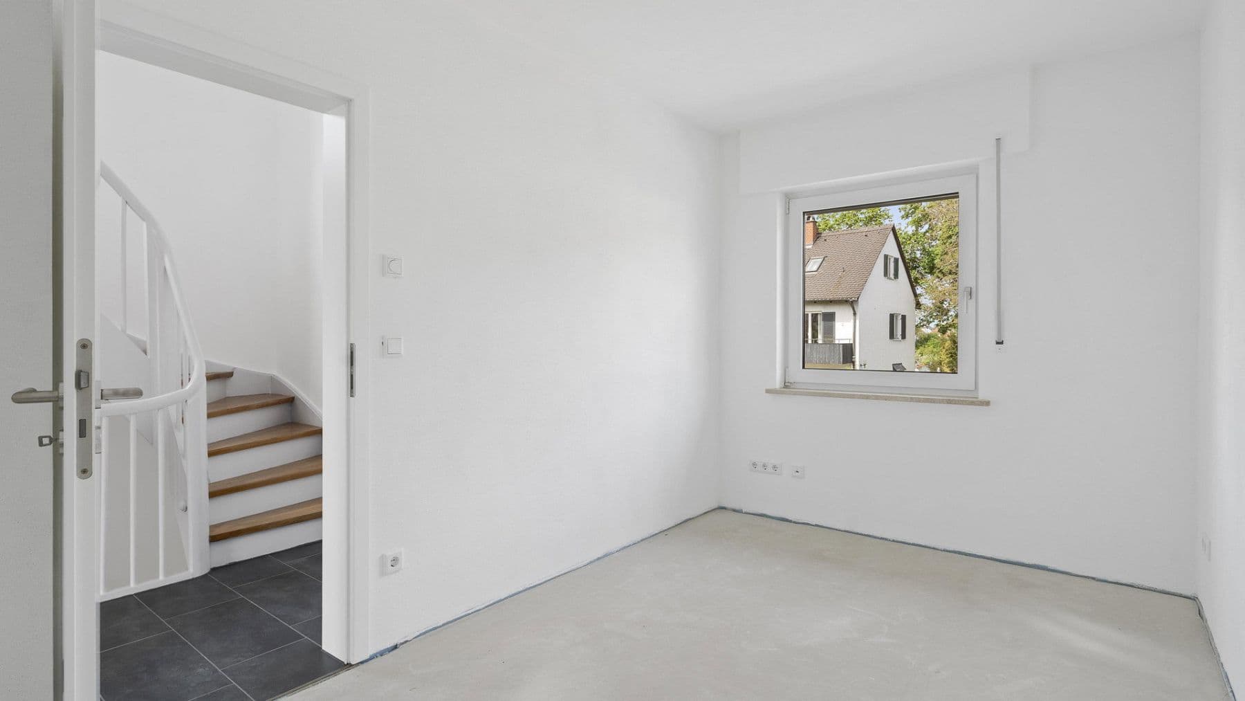 Prodej domu 105 m², pozemek 265 m², Ingolstadt, Bavorsko Prodej domu 105 m², pozemek 265 m², Ingolstadt, Bavorsko