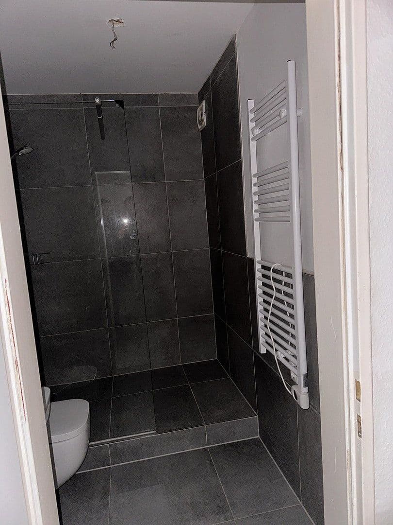 Pronájem bytu 2+1 46 m², Köln, Severní Porýní-Vestfálsko Pronájem bytu 2+1 46 m², Köln, Severní Porýní-Vestfálsko