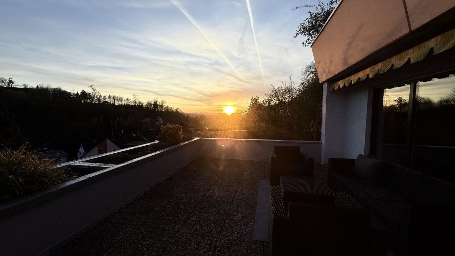 Prodej bytu 4+1 124 m², Vallendar, Porýní-Falc Prodej bytu 4+1 124 m², Vallendar, Porýní-Falc