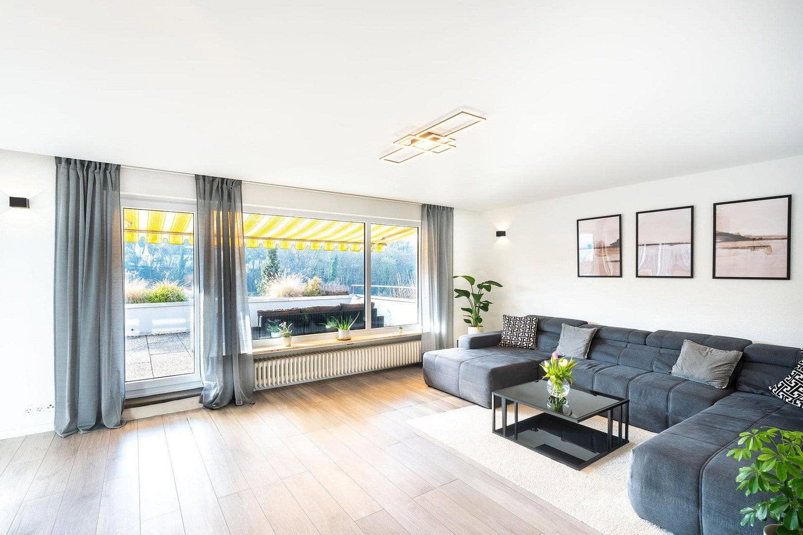 Prodej bytu 4+1 124 m², Vallendar, Porýní-Falc Prodej bytu 4+1 124 m², Vallendar, Porýní-Falc