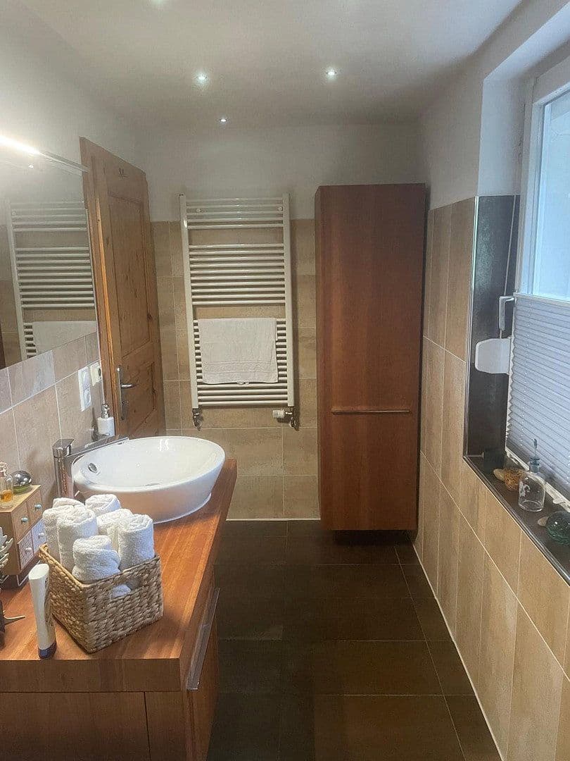 Prodej domu 210 m², pozemek 750 m², Münchhausen, Hessen Prodej domu 210 m², pozemek 750 m², Münchhausen, Hessen