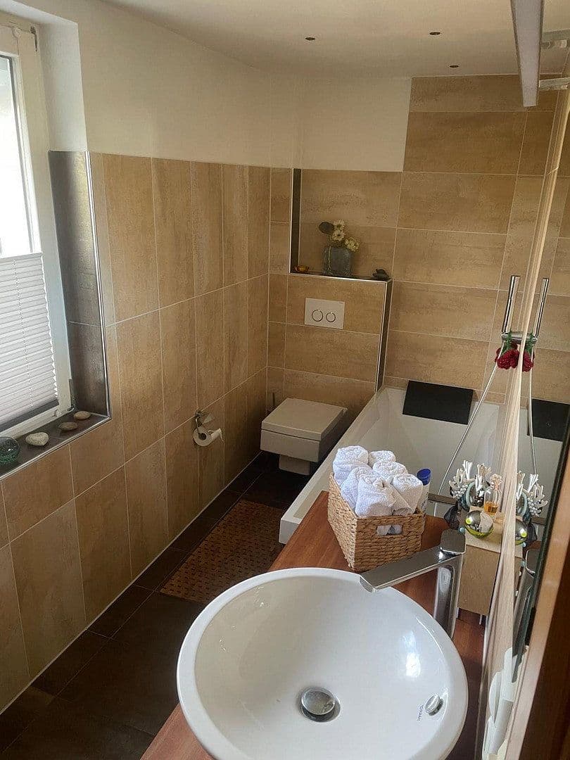 Prodej domu 210 m², pozemek 750 m², Münchhausen, Hessen Prodej domu 210 m², pozemek 750 m², Münchhausen, Hessen
