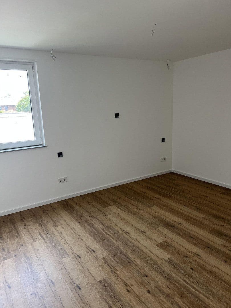 Pronájem domu 105 m², pozemek 352 m², Moers, Severní Porýní-Vestfálsko Pronájem domu 105 m², pozemek 352 m², Moers, Severní Porýní-Vestfálsko