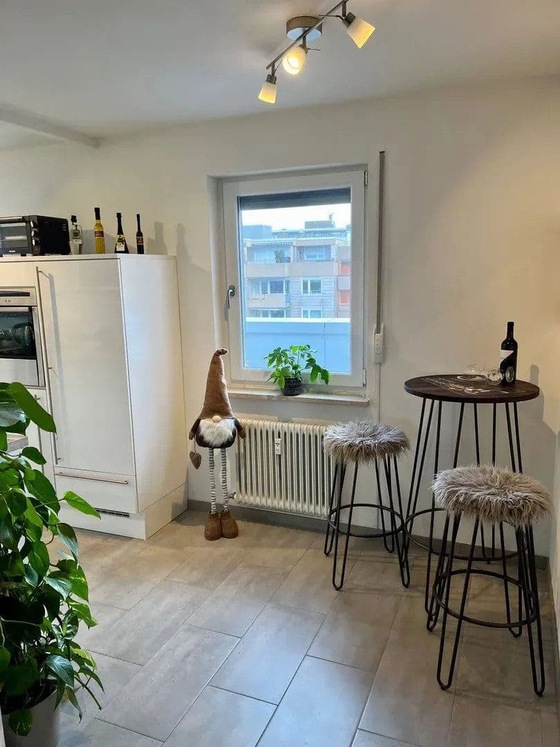 Pronájem bytu 2+1 72 m², Karlsruhe, Bádensko-Württembersko Pronájem bytu 2+1 72 m², Karlsruhe, Bádensko-Württembersko