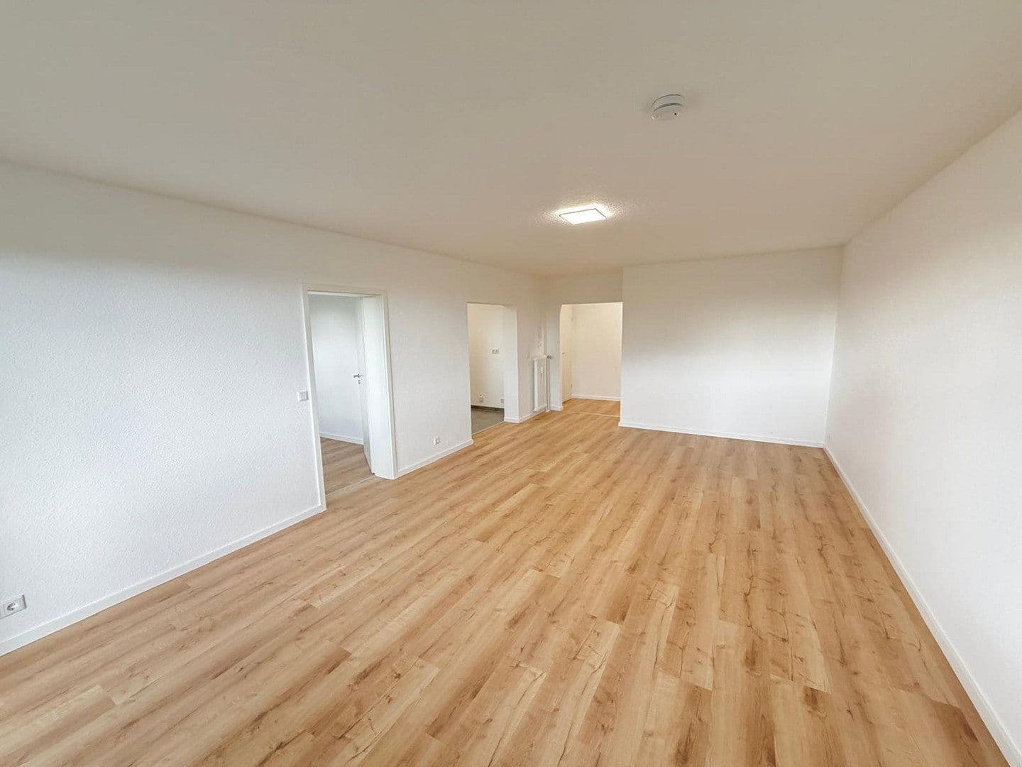 Pronájem bytu 2+1 72 m², Grevenbroicher Str.1, Viersen, Severní Porýní-Vestfálsko Pronájem bytu 2+1 72 m², Grevenbroicher Str.1, Viersen, Severní Porýní-Vestfálsko