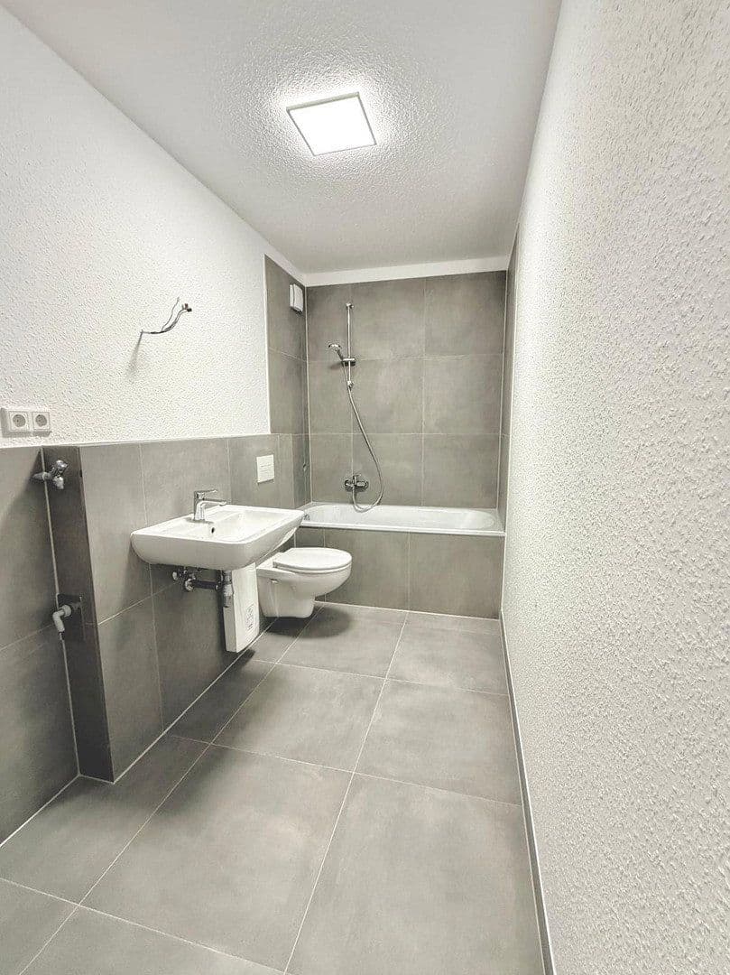 Pronájem bytu 2+1 72 m², Grevenbroicher Str.1, Viersen, Severní Porýní-Vestfálsko Pronájem bytu 2+1 72 m², Grevenbroicher Str.1, Viersen, Severní Porýní-Vestfálsko