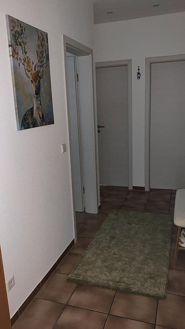 Pronájem bytu 3+1 73 m², Frankfurt am Main, Hessen Pronájem bytu 3+1 73 m², Frankfurt am Main, Hessen
