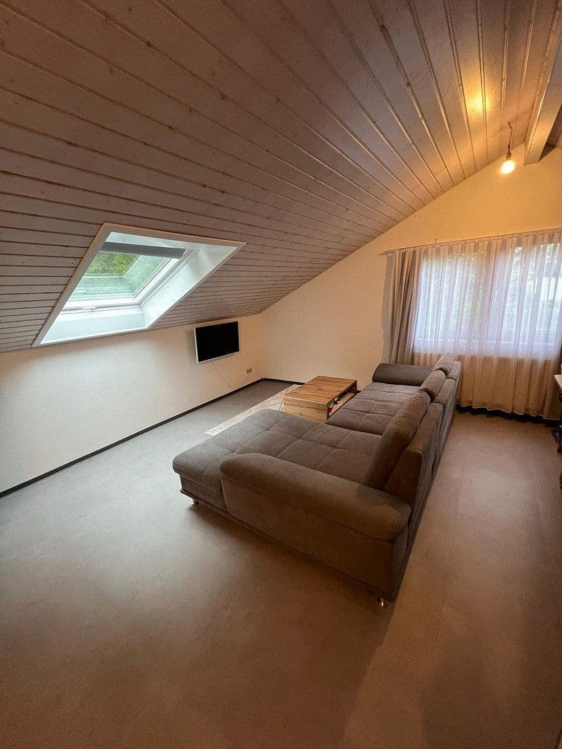 Pronájem bytu 1+1 36 m², Eisingen, Bádensko-Württembersko Pronájem bytu 1+1 36 m², Eisingen, Bádensko-Württembersko