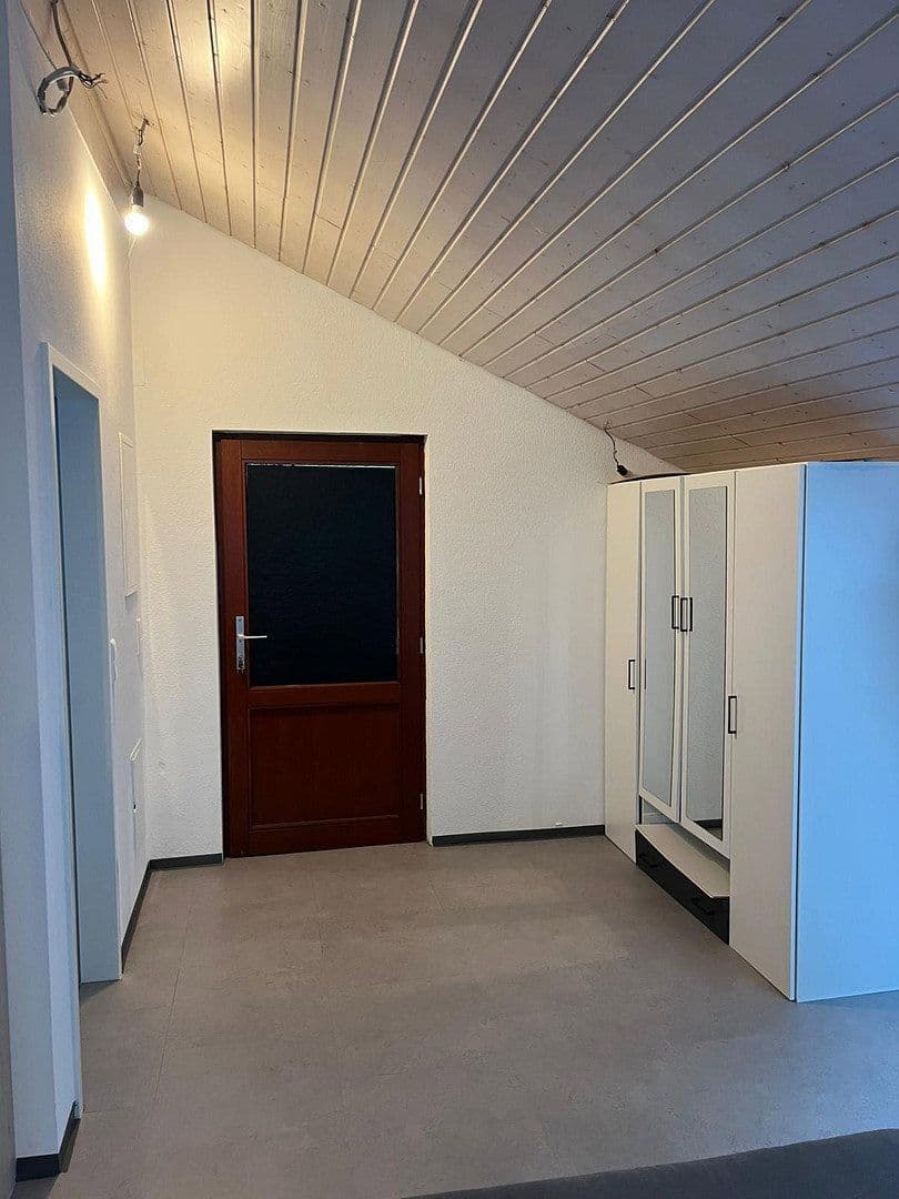 Pronájem bytu 1+1 36 m², Eisingen, Bádensko-Württembersko Pronájem bytu 1+1 36 m², Eisingen, Bádensko-Württembersko