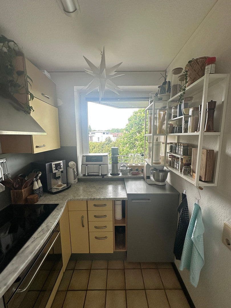 Pronájem bytu 2+1 66 m², Riensberger Str. 62, Bremen, Bremen Pronájem bytu 2+1 66 m², Riensberger Str. 62, Bremen, Bremen