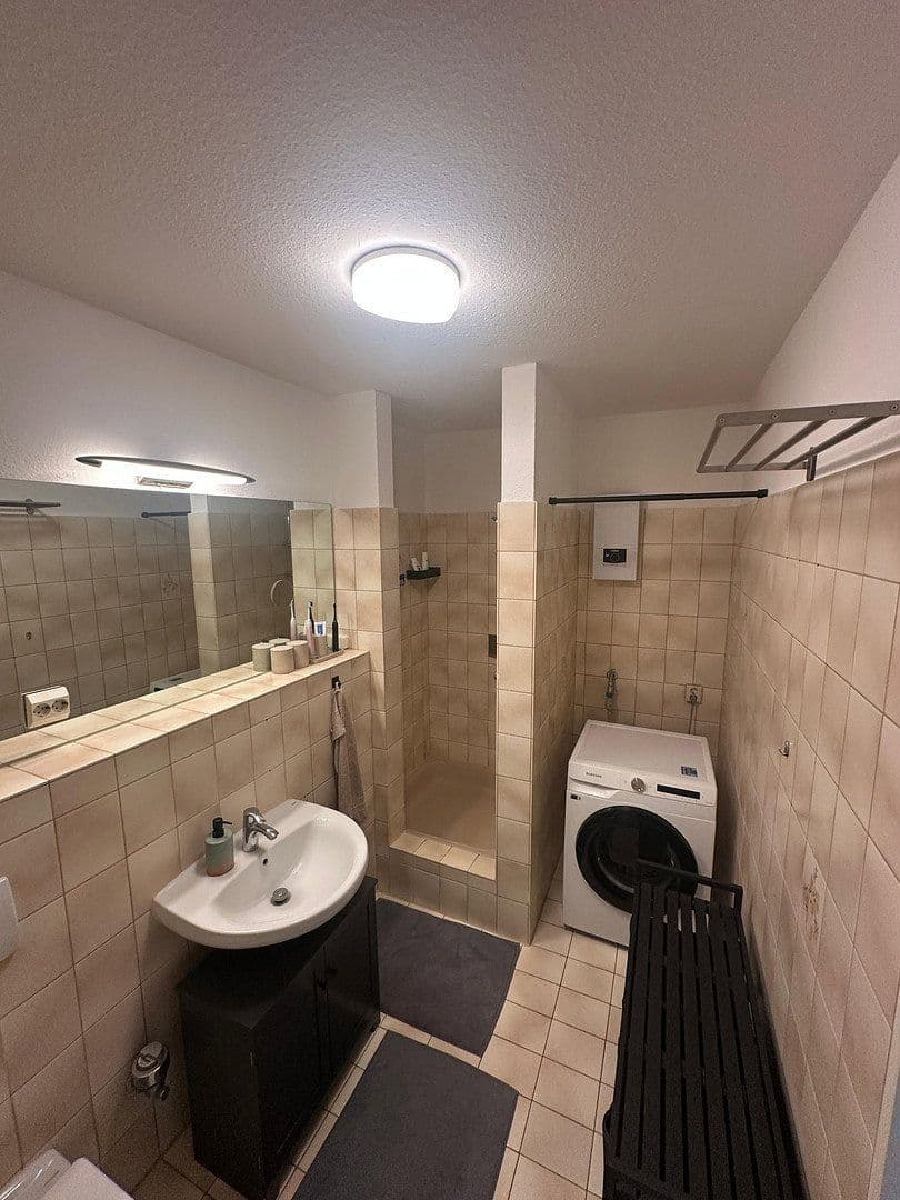 Pronájem bytu 2+1 66 m², Riensberger Str. 62, Bremen, Bremen Pronájem bytu 2+1 66 m², Riensberger Str. 62, Bremen, Bremen