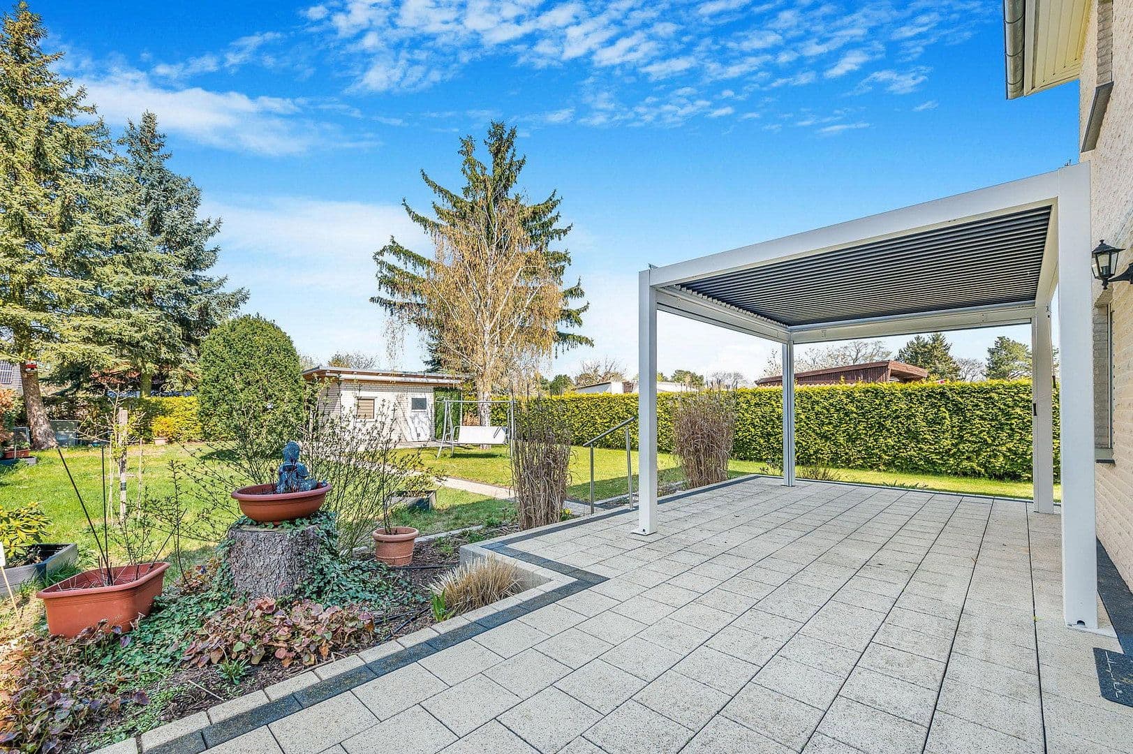 Prodej domu 147 m², pozemek 1.034 m², Berlin, Berlín Prodej domu 147 m², pozemek 1.034 m², Berlin, Berlín