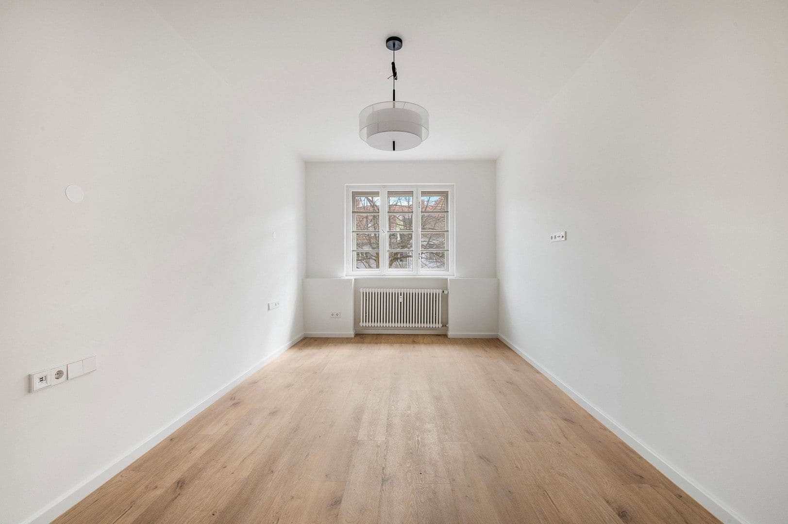 Prodej bytu 2+1 57 m², Berlin, Berlín Prodej bytu 2+1 57 m², Berlin, Berlín