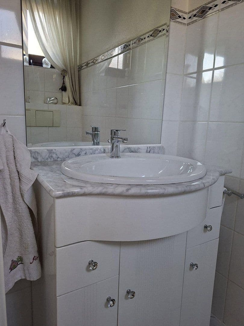 Prodej domu 143 m², pozemek 171 m², Quickborn, Šlesvicko-Holštýnsko Prodej domu 143 m², pozemek 171 m², Quickborn, Šlesvicko-Holštýnsko