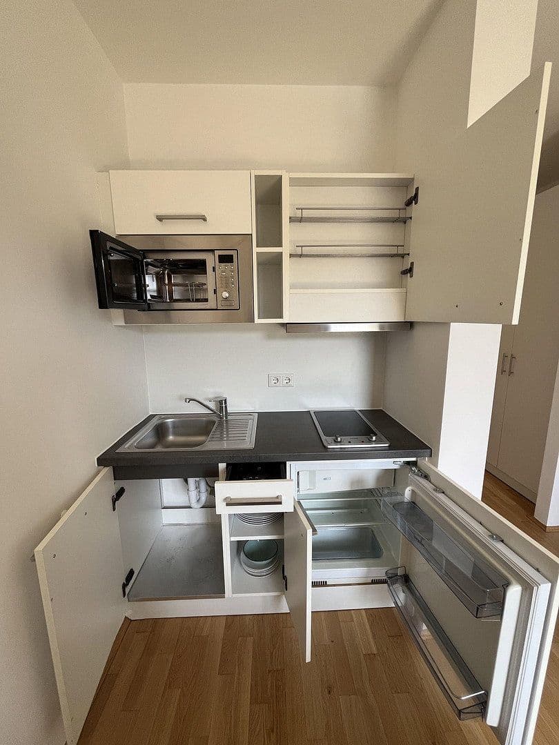 Pronájem bytu 1+1 24 m², Wexstraße 14, Wilmersdorf, Berlin, Berlín Pronájem bytu 1+1 24 m², Wexstraße 14, Wilmersdorf, Berlin, Berlín