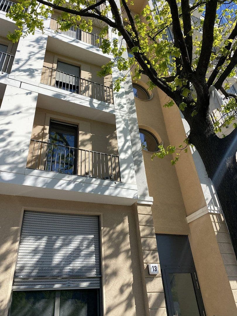 Pronájem bytu 1+1 24 m², Wexstraße 14, Wilmersdorf, Berlin, Berlín Pronájem bytu 1+1 24 m², Wexstraße 14, Wilmersdorf, Berlin, Berlín