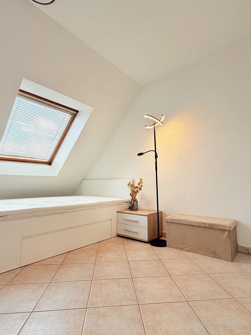 Prodej bytu 3+1 48 m², Paderborn, Severní Porýní-Vestfálsko Prodej bytu 3+1 48 m², Paderborn, Severní Porýní-Vestfálsko