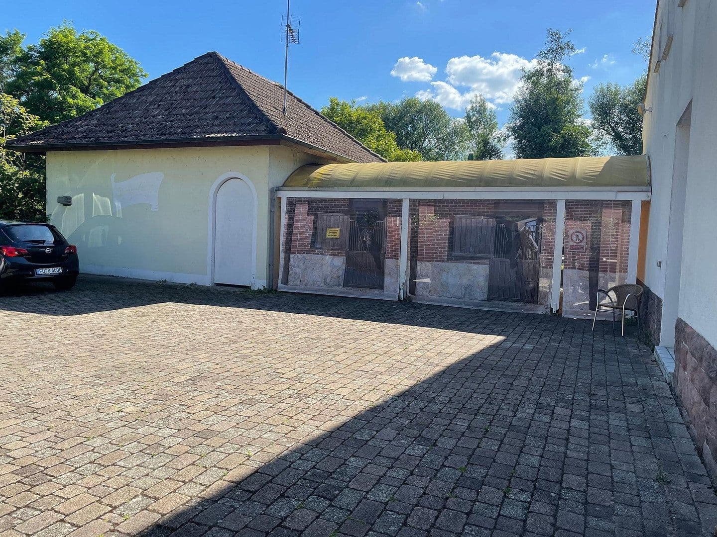Prodej domu 1.045 m², pozemek 2.132 m², Mühleinsel 1, Kenzingen, Bádensko-Württembersko Prodej domu 1.045 m², pozemek 2.132 m², Mühleinsel 1, Kenzingen, Bádensko-Württembersko