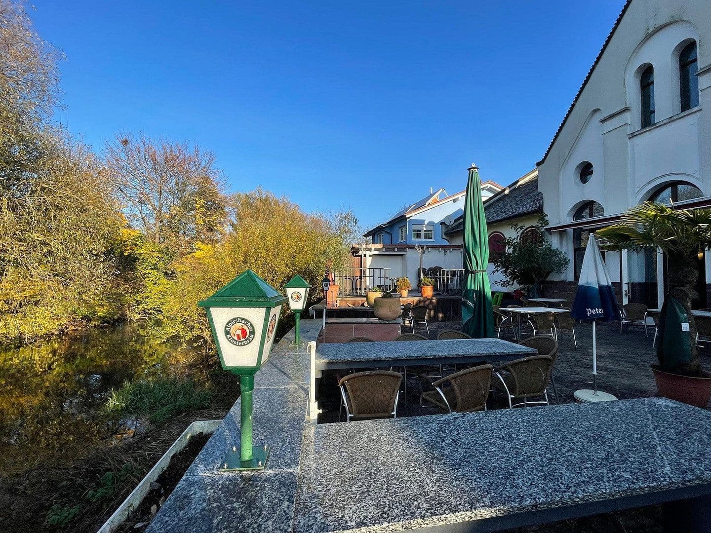 Prodej domu 1.045 m², pozemek 2.132 m², Mühleinsel 1, Kenzingen, Bádensko-Württembersko Prodej domu 1.045 m², pozemek 2.132 m², Mühleinsel 1, Kenzingen, Bádensko-Württembersko