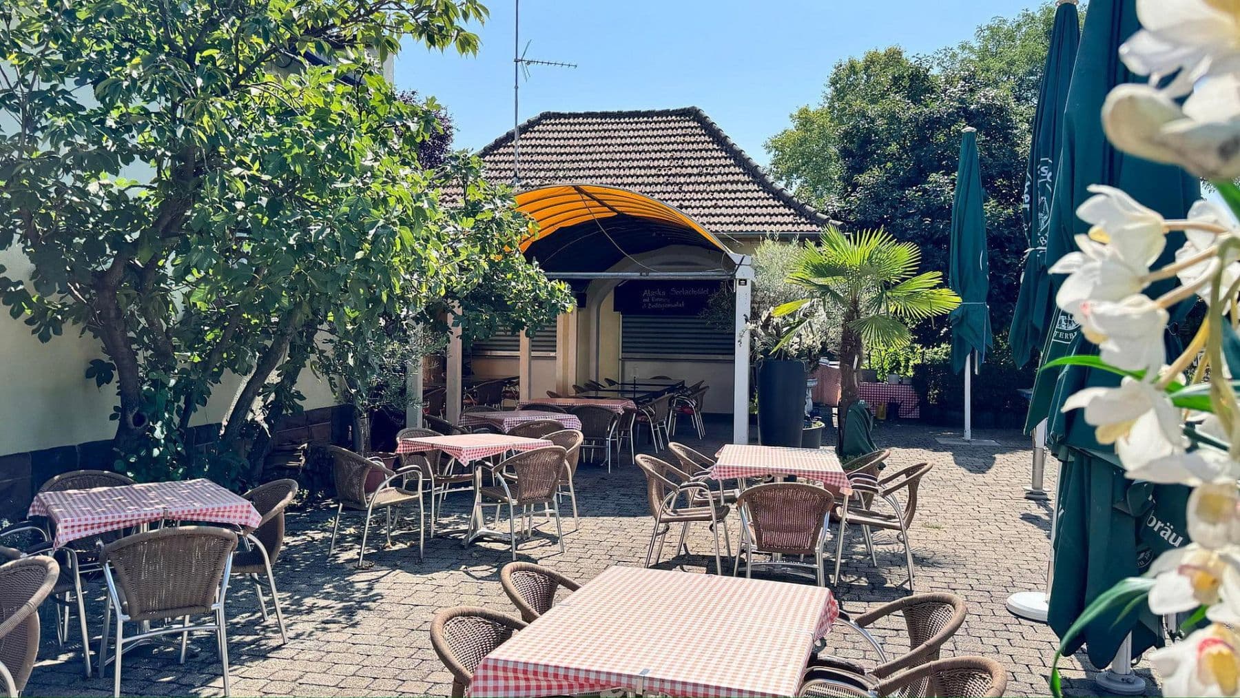 Prodej domu 1.045 m², pozemek 2.132 m², Mühleinsel 1, Kenzingen, Bádensko-Württembersko Prodej domu 1.045 m², pozemek 2.132 m², Mühleinsel 1, Kenzingen, Bádensko-Württembersko