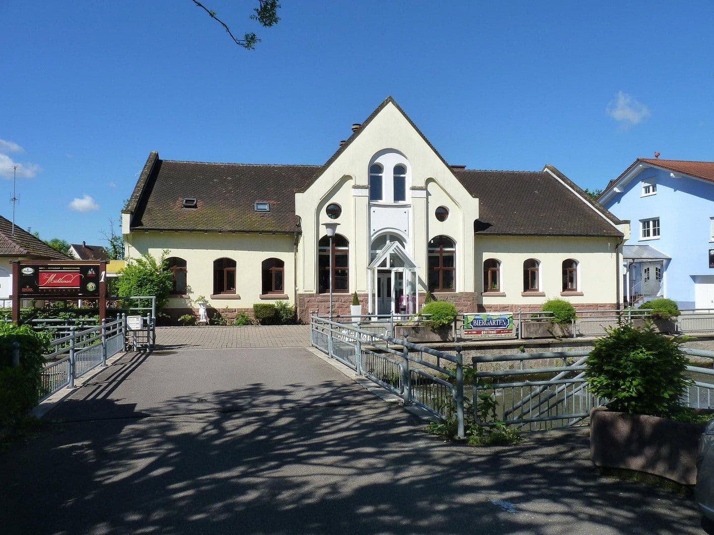 Prodej domu 1.045 m², pozemek 2.132 m², Mühleinsel 1, Kenzingen, Bádensko-Württembersko Prodej domu 1.045 m², pozemek 2.132 m², Mühleinsel 1, Kenzingen, Bádensko-Württembersko