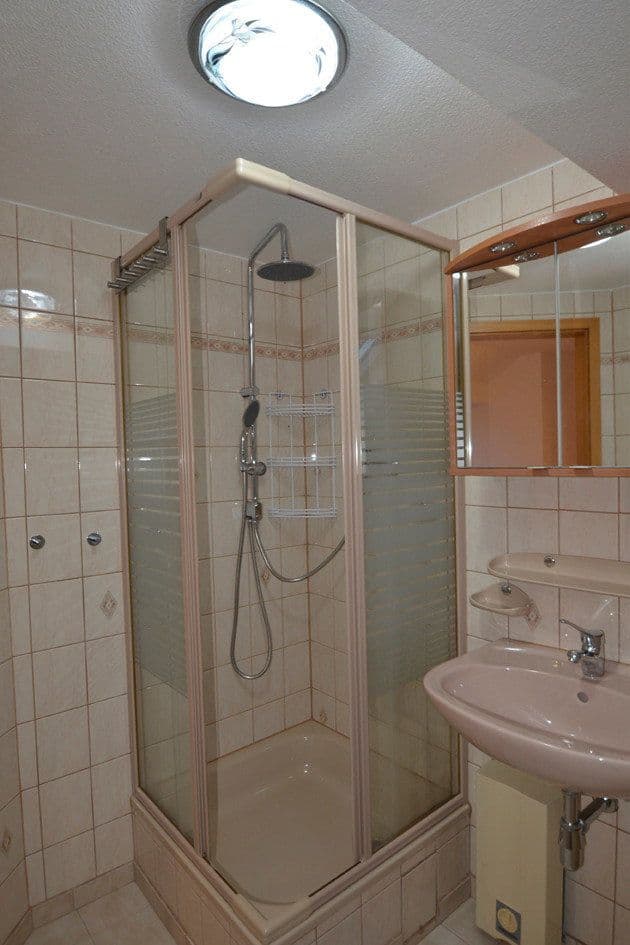 Prodej bytu 5+1 124 m², Brandenburgstr. 16, Wuppertal, Severní Porýní-Vestfálsko Prodej bytu 5+1 124 m², Brandenburgstr. 16, Wuppertal, Severní Porýní-Vestfálsko