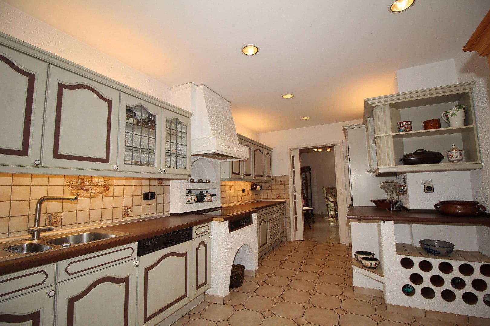 Pronájem domu 308 m², pozemek 1.100 m², Zirndorf, Bavorsko Pronájem domu 308 m², pozemek 1.100 m², Zirndorf, Bavorsko