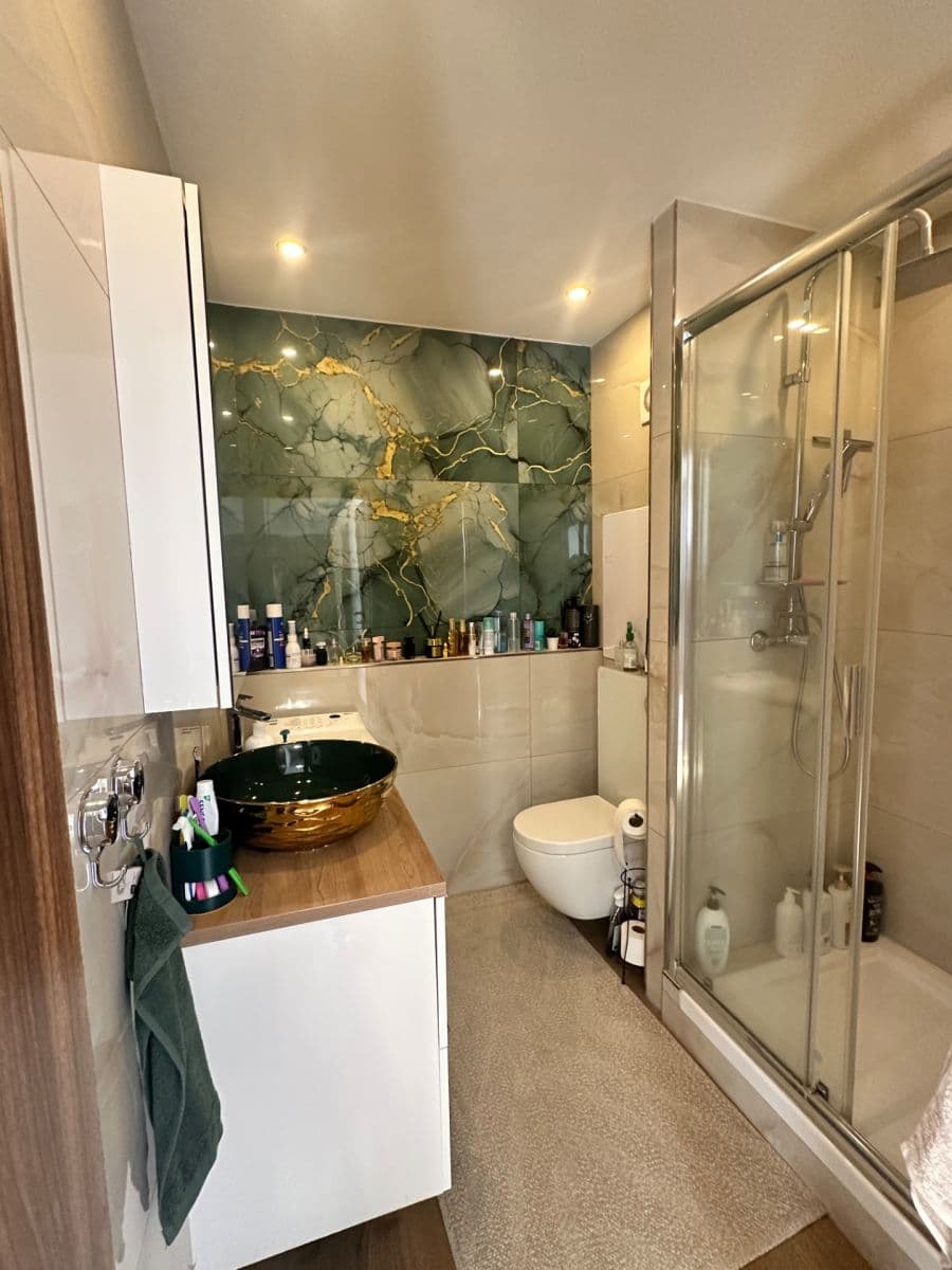 Pronájem bytu 4+kk 60 m², Kaplická, Praha, Praha Pronájem bytu 4+kk 60 m², Kaplická, Praha, Praha