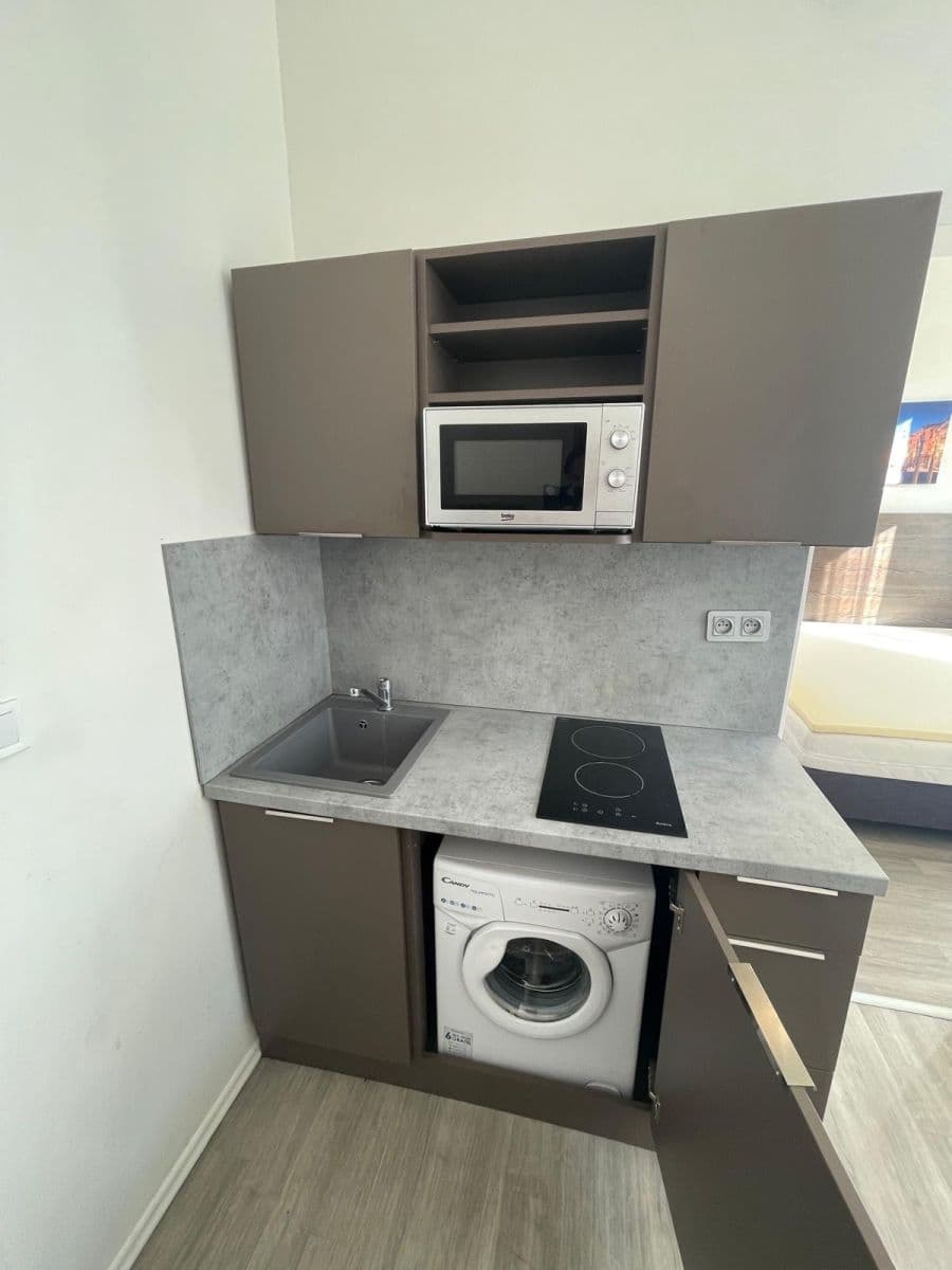 Pronájem bytu 2+kk 29 m², Sokolská, Praha, Praha Pronájem bytu 2+kk 29 m², Sokolská, Praha, Praha