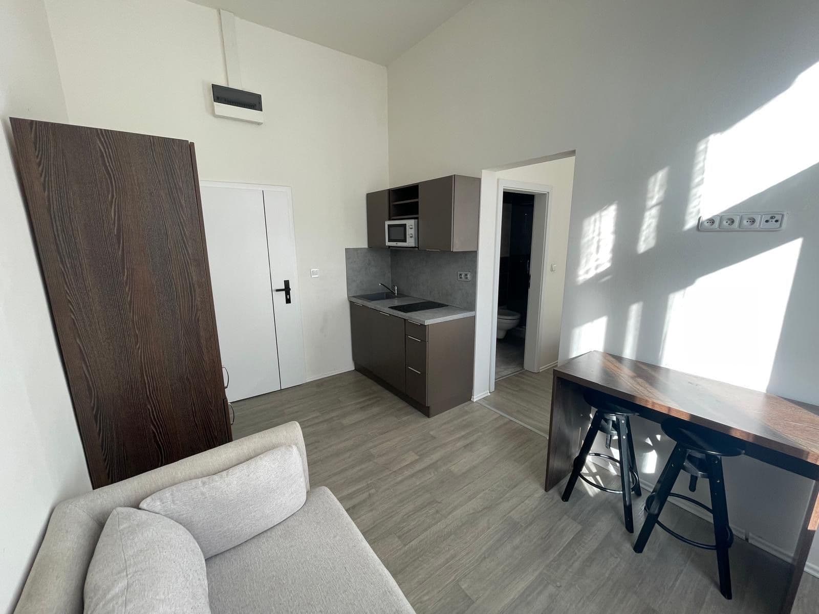 Pronájem bytu 2+kk 29 m², Sokolská, Praha, Praha Pronájem bytu 2+kk 29 m², Sokolská, Praha, Praha