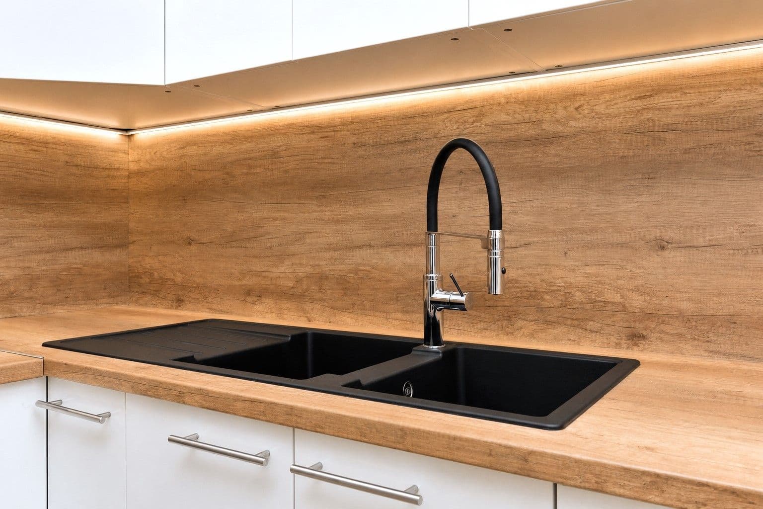 Prodej bytu 3+1 70 m², Závodu Matador, Petržalka, Bratislavský kraj Prodej bytu 3+1 70 m², Závodu Matador, Petržalka, Bratislavský kraj