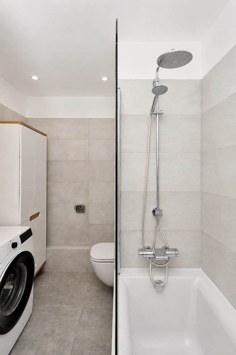 Prodej bytu 3+1 70 m², Závodu Matador, Petržalka, Bratislavský kraj Prodej bytu 3+1 70 m², Závodu Matador, Petržalka, Bratislavský kraj