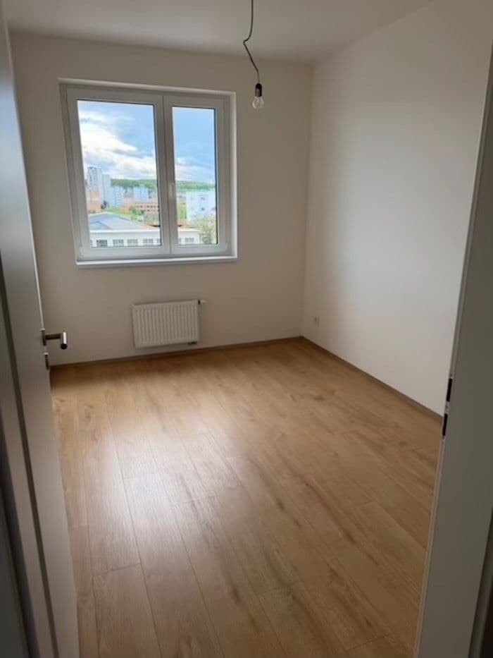 Prodej bytu 2+kk 44 m², U Továren, Praha, Praha Prodej bytu 2+kk 44 m², U Továren, Praha, Praha