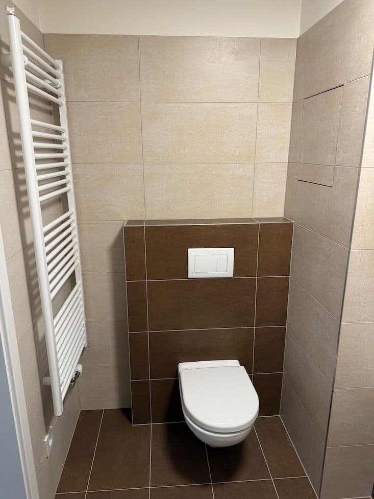 Prodej bytu 2+kk 44 m², U Továren, Praha, Praha Prodej bytu 2+kk 44 m², U Továren, Praha, Praha