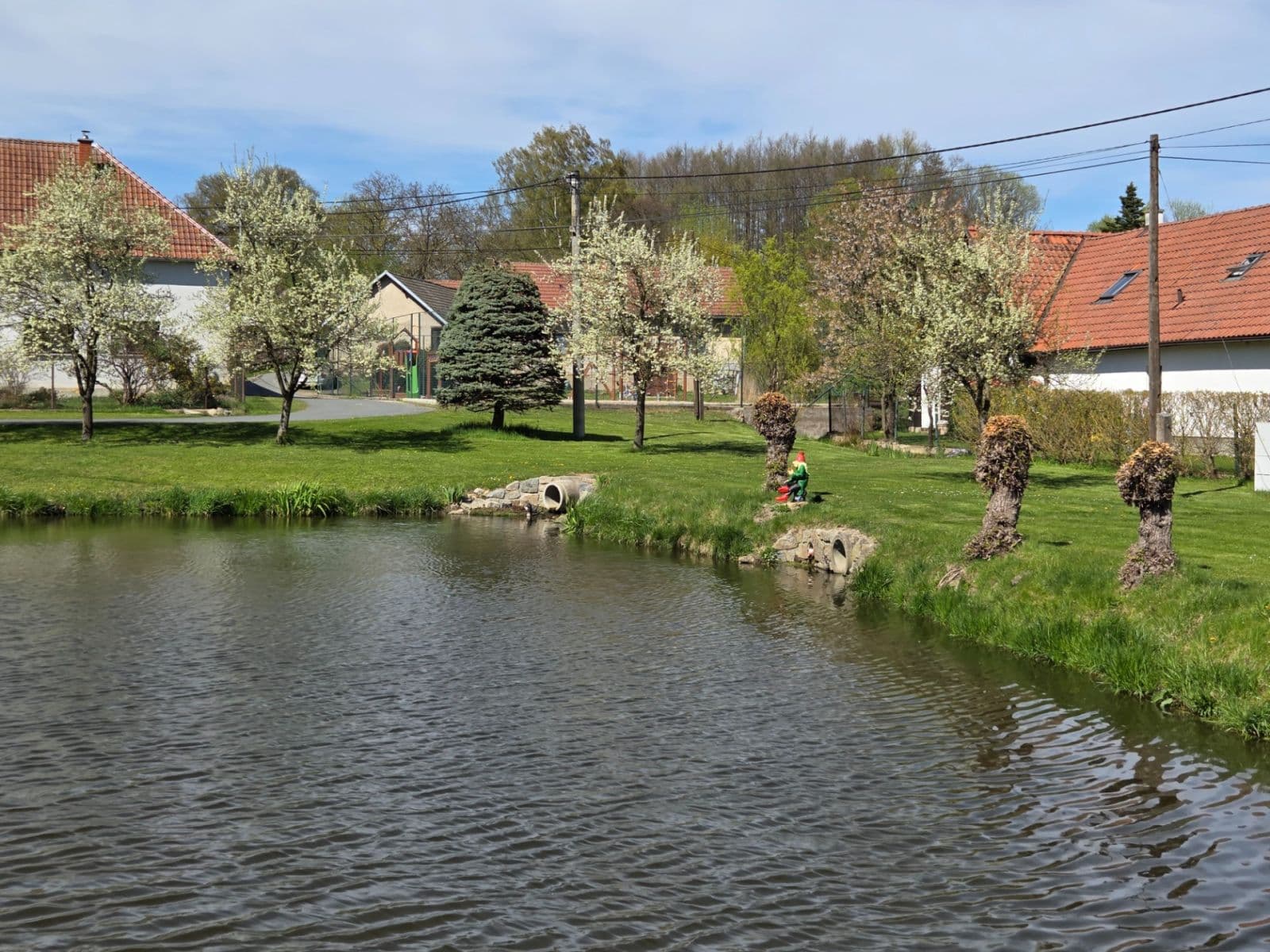 Prodej chaty, chalupy 180 m², pozemek 973 m², Křivsoudov, Středočeský kraj Prodej chaty, chalupy 180 m², pozemek 973 m², Křivsoudov, Středočeský kraj