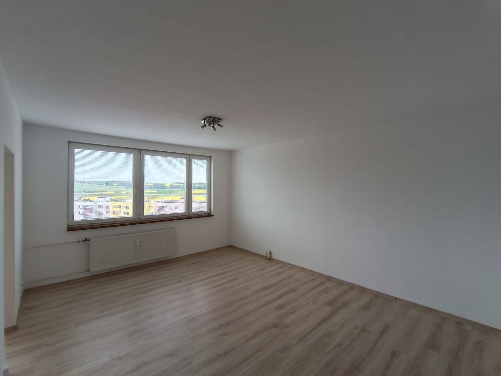 Pronájem bytu 3+1 73 m², Jičínská, Nový Jičín, Moravskoslezský kraj Pronájem bytu 3+1 73 m², Jičínská, Nový Jičín, Moravskoslezský kraj