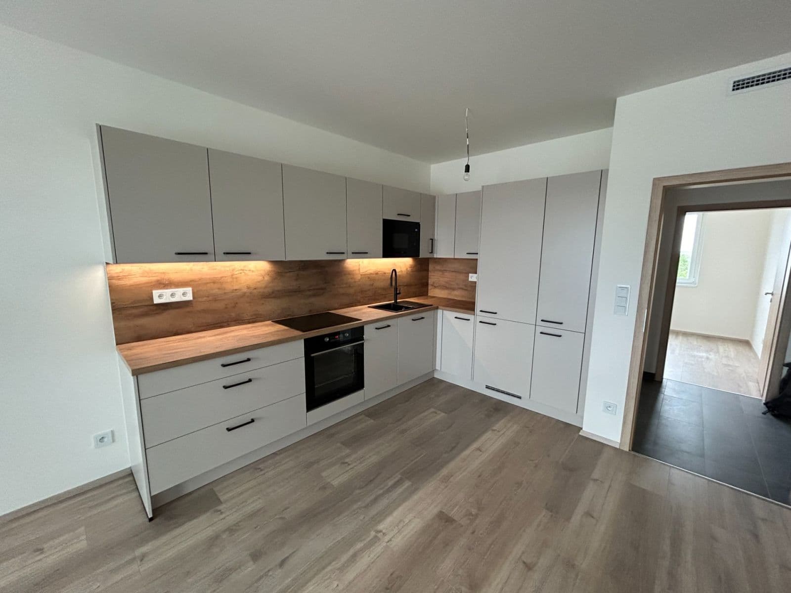 Pronájem bytu 3+kk 66 m², Arnošta Staňka, Praha, Praha Pronájem bytu 3+kk 66 m², Arnošta Staňka, Praha, Praha