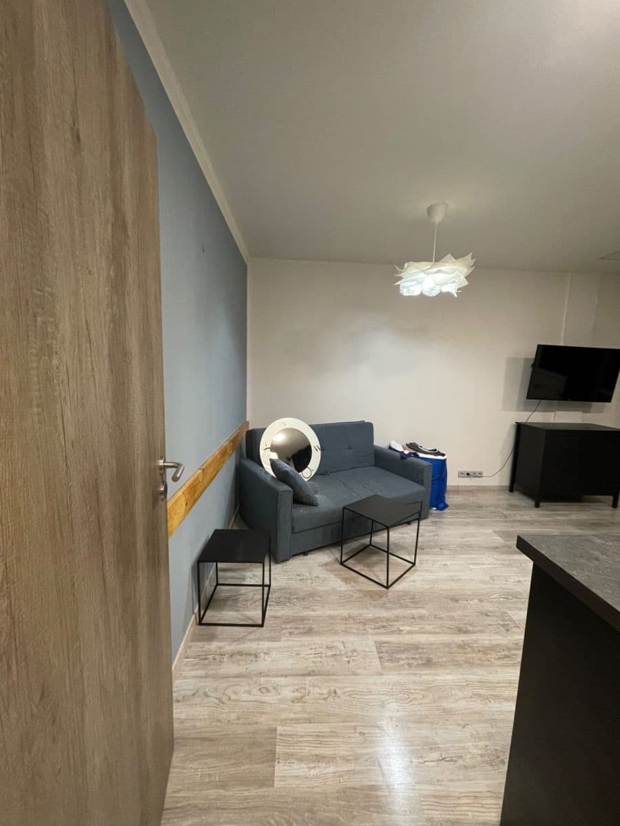 Pronájem bytu 2+kk 35 m², Krakovská, Kralupy nad Vltavou, Středočeský kraj Pronájem bytu 2+kk 35 m², Krakovská, Kralupy nad Vltavou, Středočeský kraj