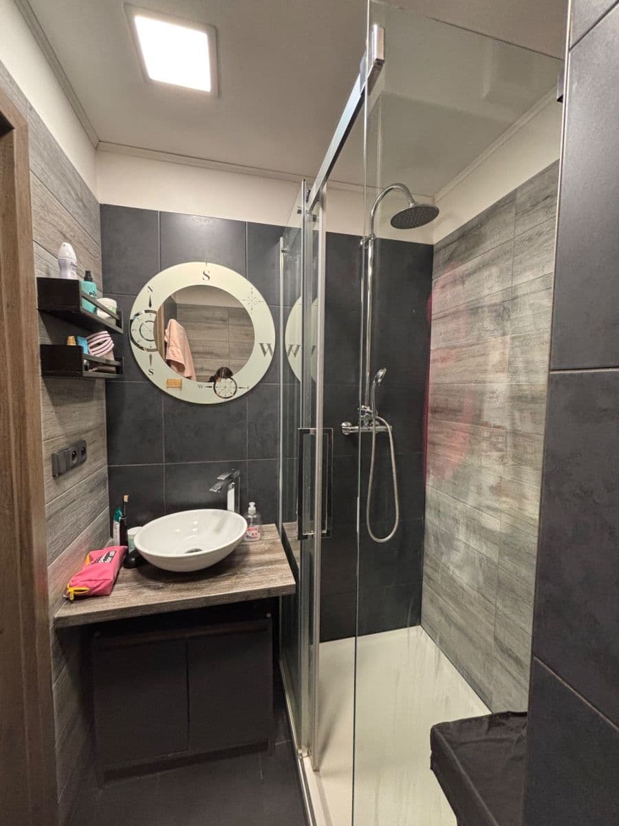 Pronájem bytu 2+kk 35 m², Krakovská, Kralupy nad Vltavou, Středočeský kraj Pronájem bytu 2+kk 35 m², Krakovská, Kralupy nad Vltavou, Středočeský kraj