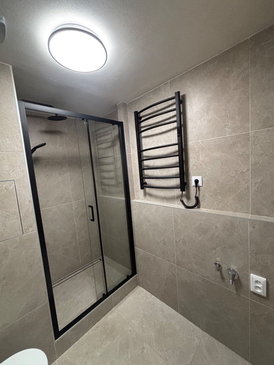 Pronájem bytu 1+1 36 m², Kosmonautů, Děčín, Ústecký kraj Pronájem bytu 1+1 36 m², Kosmonautů, Děčín, Ústecký kraj