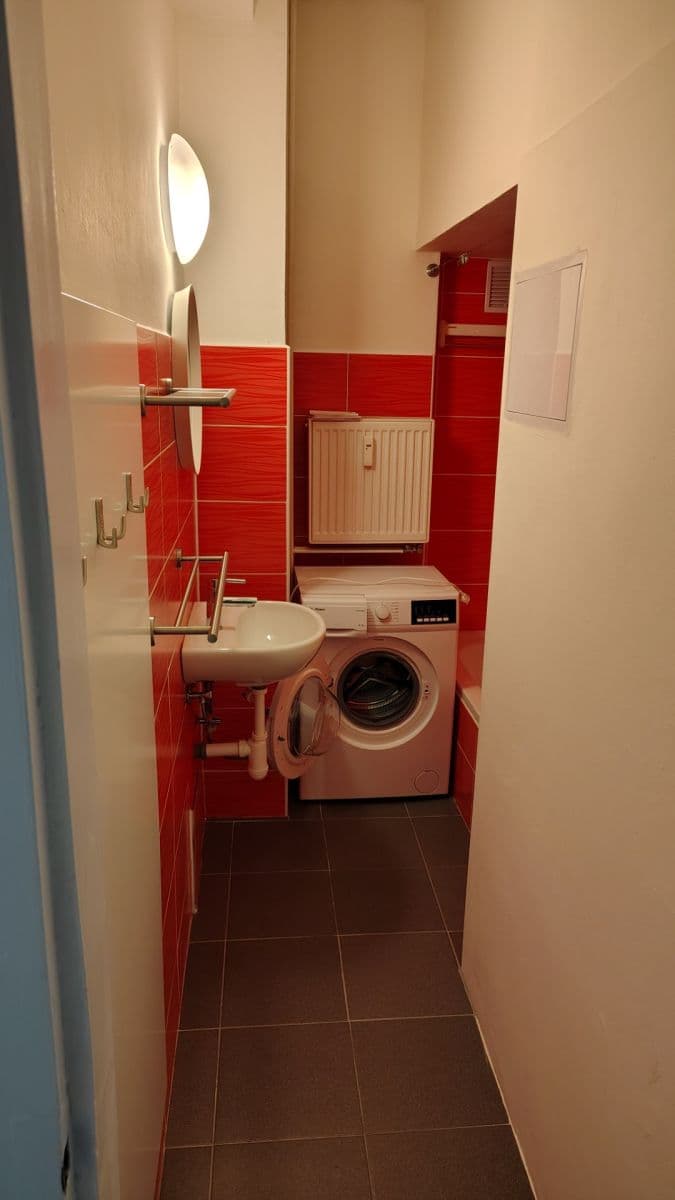 Pronájem bytu 2+1 73 m², Botanická, Brno, Jihomoravský kraj Pronájem bytu 2+1 73 m², Botanická, Brno, Jihomoravský kraj