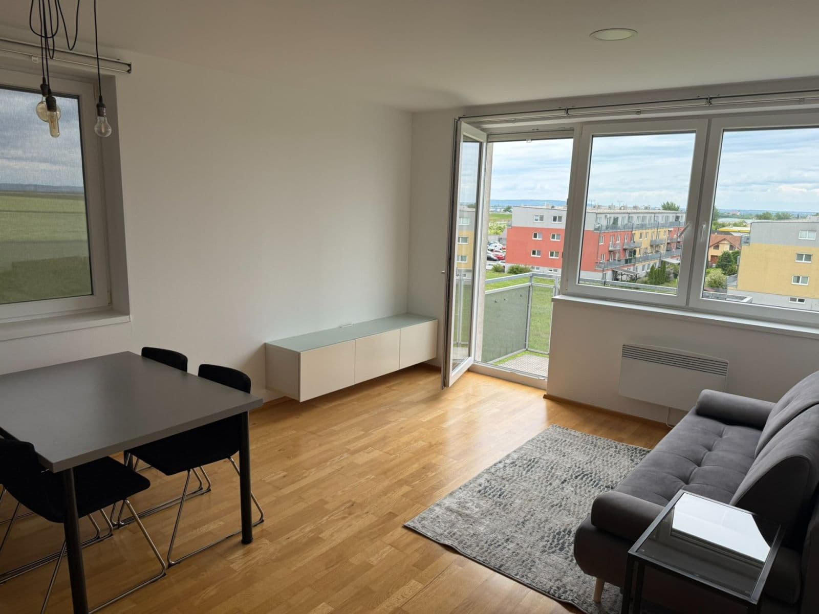 Pronájem bytu 2+kk 50 m², Bučkova, Brno, Jihomoravský kraj Pronájem bytu 2+kk 50 m², Bučkova, Brno, Jihomoravský kraj