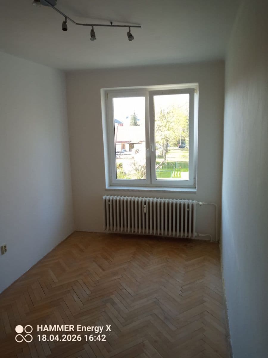 Prodej bytu 3+1 70 m², Chářovská, Krnov, Moravskoslezský kraj Prodej bytu 3+1 70 m², Chářovská, Krnov, Moravskoslezský kraj