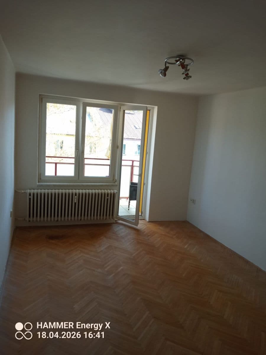 Prodej bytu 3+1 70 m², Chářovská, Krnov, Moravskoslezský kraj Prodej bytu 3+1 70 m², Chářovská, Krnov, Moravskoslezský kraj