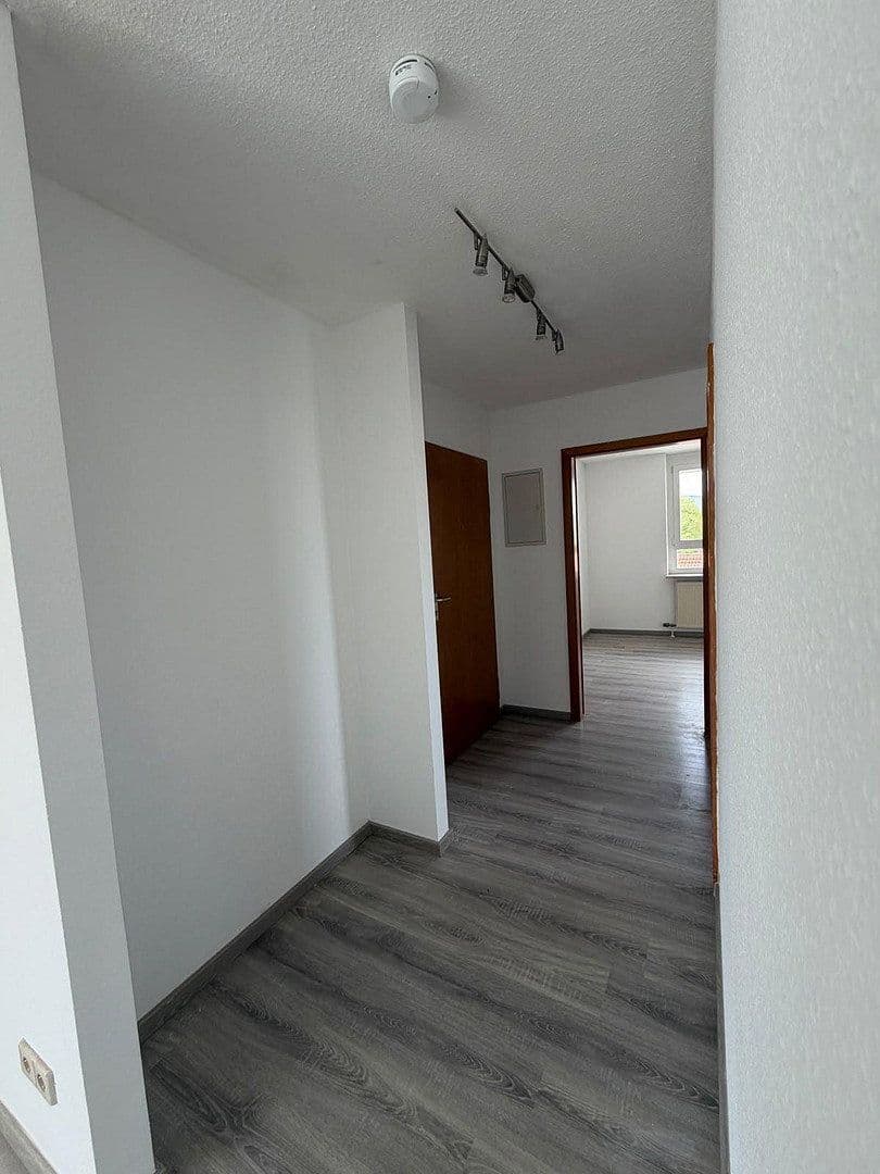 Pronájem bytu 2+1 55 m², Stuttgart, Bádensko-Württembersko Pronájem bytu 2+1 55 m², Stuttgart, Bádensko-Württembersko
