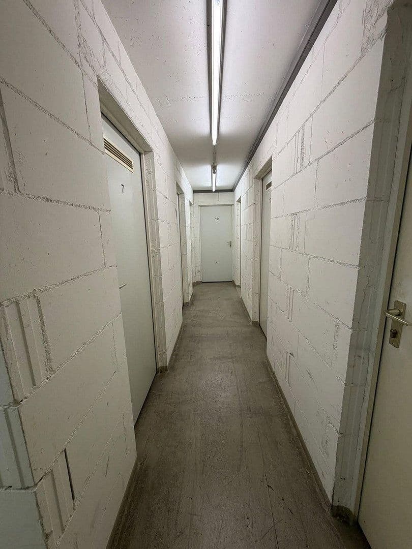 Pronájem bytu 2+1 55 m², Stuttgart, Bádensko-Württembersko Pronájem bytu 2+1 55 m², Stuttgart, Bádensko-Württembersko