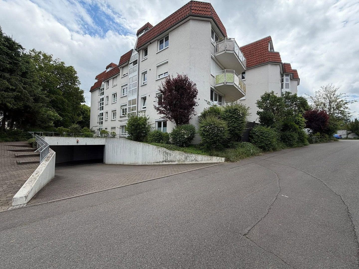 Pronájem bytu 2+1 55 m², Stuttgart, Bádensko-Württembersko Pronájem bytu 2+1 55 m², Stuttgart, Bádensko-Württembersko